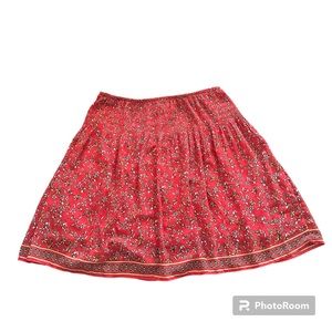 Maxstudio Red‎ mid length floral skirt Size Large